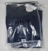 Five as new Allude 100% virgin wool (Merino) open-coat/cardigan (2 x M, 3 x L).
