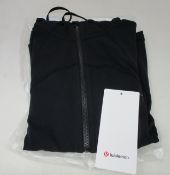 An as new LuluLemon Hooded Define Jacket Nulu (Size 6 - RRP £118).