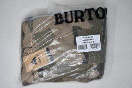A pair of women's as new Burton Avalon bib pants in Barren camo (M - RRP £172).