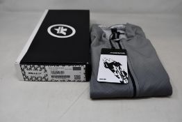 An as new Assos Mille GT C2 Shifter cycling jersey in gerva grey (S - RRP £110).