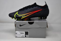 A pair of as new Nike Mercurial Vapor 99 football boots (UK 9.5).