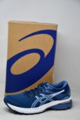 A pair of women's as new Asics GT-2000 9 trainers (UK 7).