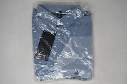 An as new LuluLemon New Venture long sleeve shirt (XL - RRP £118).