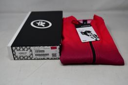 An as new Assos Uma GT C2 Shifter short sleeve cycling jersey in foxyriser pink (S).