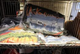 Five as new Reuben Selby sweatshirts (All L).