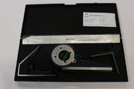 An as new Moore & Wright CSME12 Combination Set (12