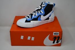 A pair of as new Nike Blazer Mid/Sacai (UK 8).