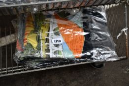 Five as new Reuben Selby sweatshirts (All L).