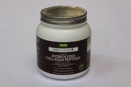 Twenty four Igennus Pure & Essential Advanced Hydrolysed collagen peptides (1250ml).