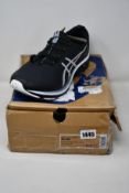 A pair of men's as new Asics Gel-Kayano 27 AWL (UK 13).