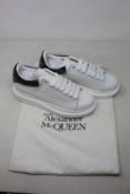 A pair of as new Alexander McQueen Larry sneakers (EU 44 - No box).