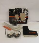 A pair of Treehog lightweight aluminium climbing spikes (TH1003, Item may be incomplete, Viewing