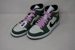 A pair of women's as new Nike Air Jordan 1 Mid SE Dutch green (UK 4 - No box).