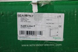 A pre-owned Schneider Acti9 Isobar P 12-way distribution board (Sea9 BPN 12).