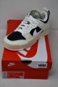 A pair of women's as new Nike Dunk Low Disrupt (UK 2.5).