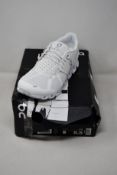 A pair of women's as new On Running Cloud trainers (UK 6.5).