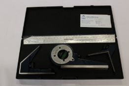 An as new Moore & Wright CSME12 Combination Set (12