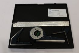 An as new Moore & Wright CSME12 Combination Set (12