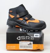 A pair of as new Northern Diver Specialist Rescue Equipment Canyon boots (Size 11).