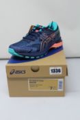 A pair of women's as new Asics GT-2000 8 Trail running shoes (UK 5).