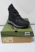 A pair of women's as new Keen Terradora II ankle boots (UK 6.5).
