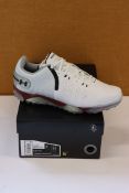 A pair of as new Under Armour Spieth 5 SL E golf shoes (UK 10).