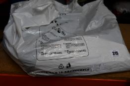 A men's as new SRFACE full suit 4/3mm heat wetsuit in size XL.