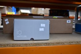 A boxed Occhio i0 Verticale Volt light (Minor damage to outer box) and related items.