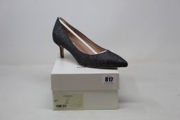 A pair of as new L.K.Bennett Audrey kitten heels in grey fine glitter (EU 40).