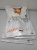 Eight as new McLaren FW Gulf racing graphic T-shirts (M).