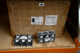 A large quantity of as new GMY MR16 halogen bulbs.