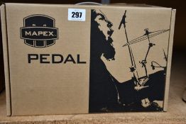 A boxed as new Mapex Storm 400 Series P400TW double pedal.