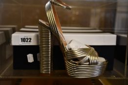 A pair of as new Aquazzura Sundance Plateau 140 shoes (EU 37).