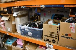 A quantity of miscellaneous electrical items and accessories.