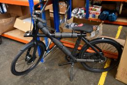 A pre-owned Vanmoof X3 electric bike (NOTE: Item has damage and may be incomplete, viewing is