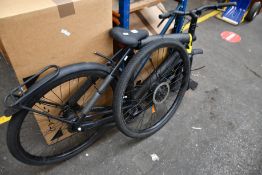 A pre-owned Vanmoof S3 electric bike (NOTE: Item has damage and may be incomplete, viewing is