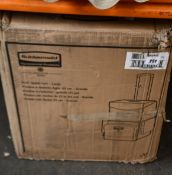 A Rubbermaid Quick Cart Large 25