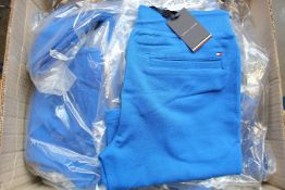 A quantity of boys as new Tommy Hilfiger Essential sweatshorts (Assorted sizes - Approximately 20
