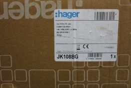 A Hager 125A 8 Way TPN Board Glazed Door (JK108BG).