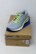 A pair of women's as new Asics Gel-Nimbus 24 (UK 9.5).
