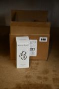Twelve boxed as new Austin Austin Bergamot & Juniper shampoo (300ml).