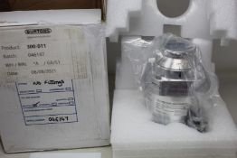A boxed as new MSS 3 vaporiser, use for Isoflurane only, key filler.