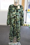 Two as new Stine Goya Gus dresses in green (M, L).
