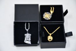 Fifteen assorted Haraves jewellery to include 5x Compass, 5x Globes, 5x Jesus.