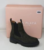 A pair of as new Mireia Playa vegan Linda boots (EU 40).