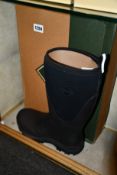 A pair of men's as new The Original Muck Boot Company Arctic Outpost Tall boots (UK 10).