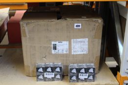 A large quantity of as new GMY MR16 halogen bulbs.