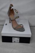A pair of as new Kurt Geiger Park Lane shoes (EU 39).