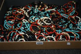 A large quantity of bracelets (Approximately 580 items).