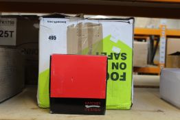 Eighteen Karcher Starlight Lever Door Handles R38 OS 65.